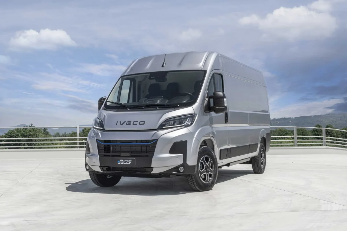 Brochure IVECO eSuperJolly (PDF)
